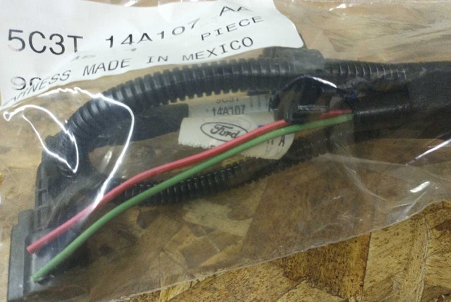 2005-10 F Super Duty Harness 5C3Z-14S411-A - photo 3
