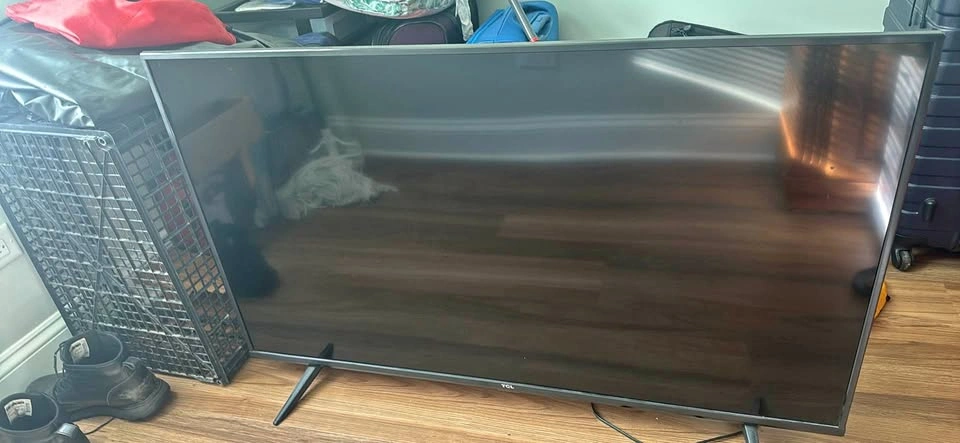 TCL 50” TV