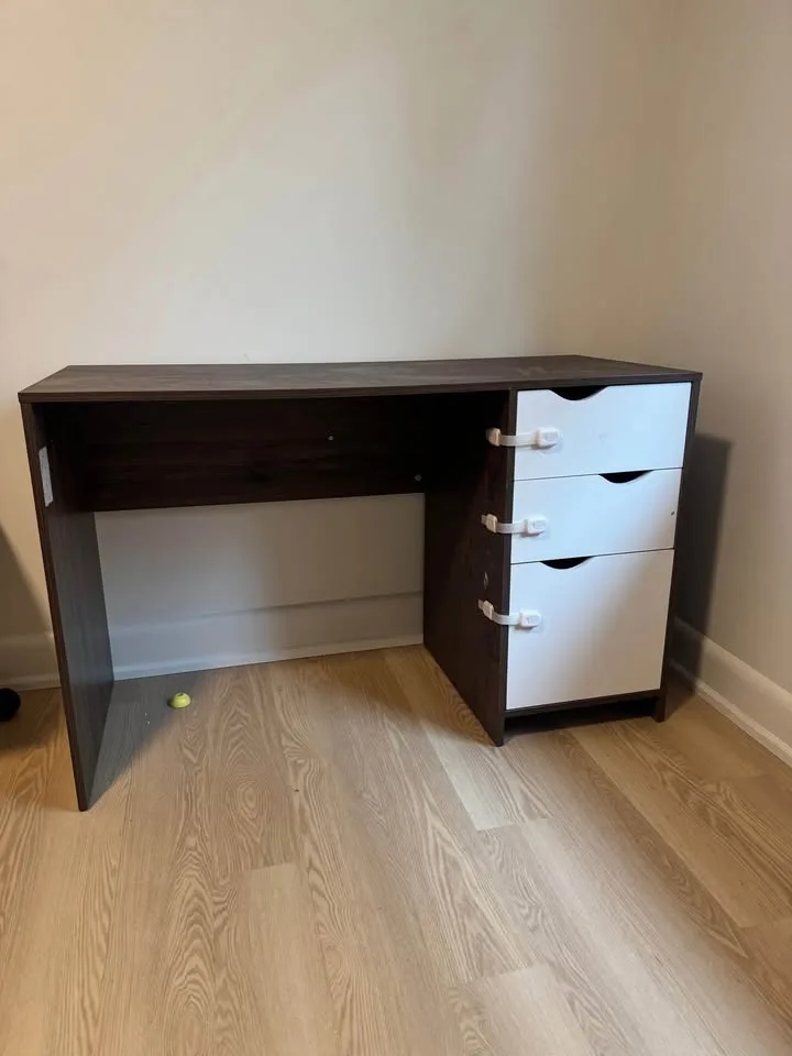 Computer Desk/ Office Table 47.2 image indicator(3)