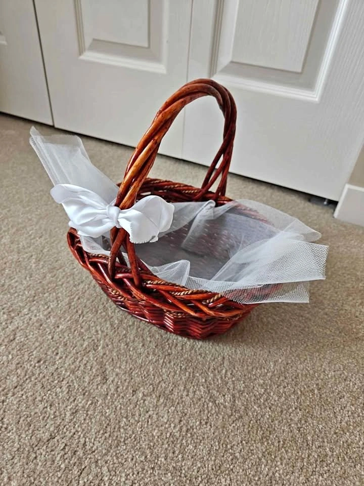 Dark Chestnut Woven Wicker Basket with Handle & Tulle Lining