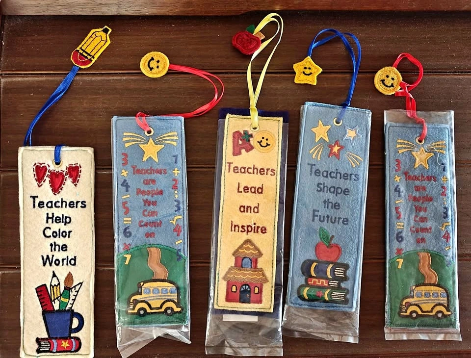 Set of 5 Embroidered Teacher Appreciation Felt Bookmarks - NEW