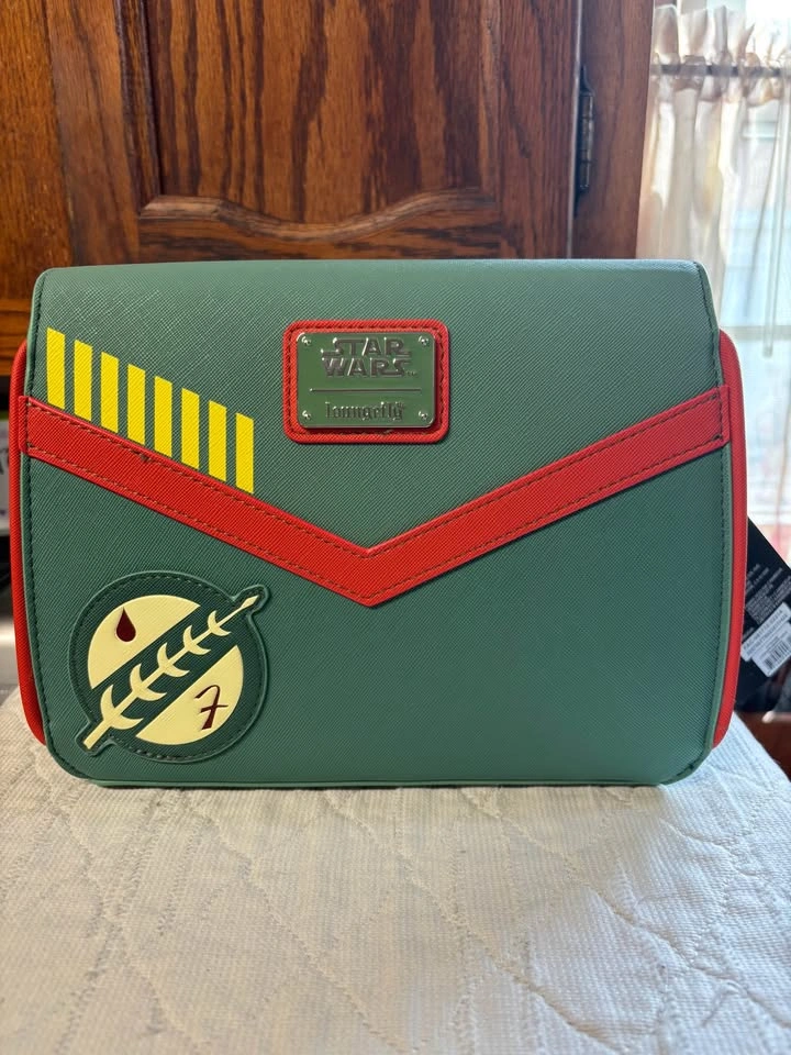 Loungefly Star Wars Boba Fett Cosplay Crossbody Bag - photo 5