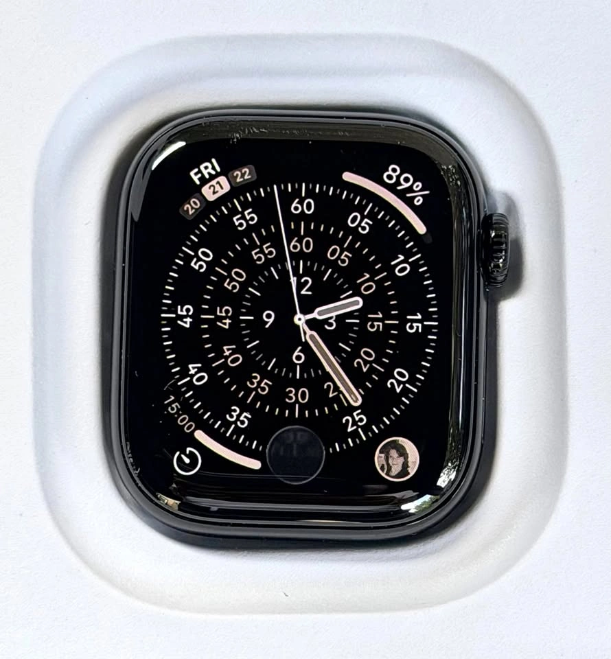 New! Unused 42mm Apple Watch 11 (GPS) with Warranty