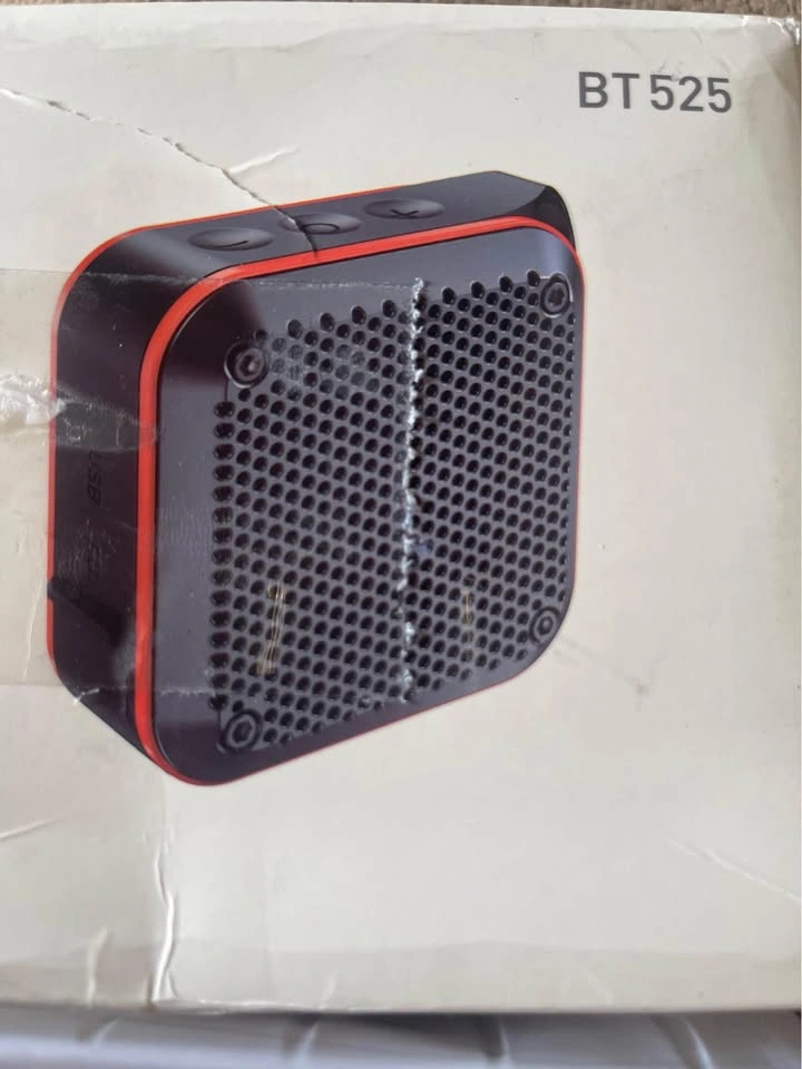 IPX7 Waterproof, Dustproof and Shockproof Wireless Speaker - photo 4