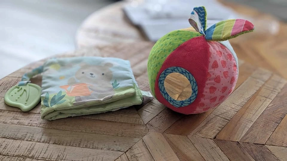 Baby sensory toys