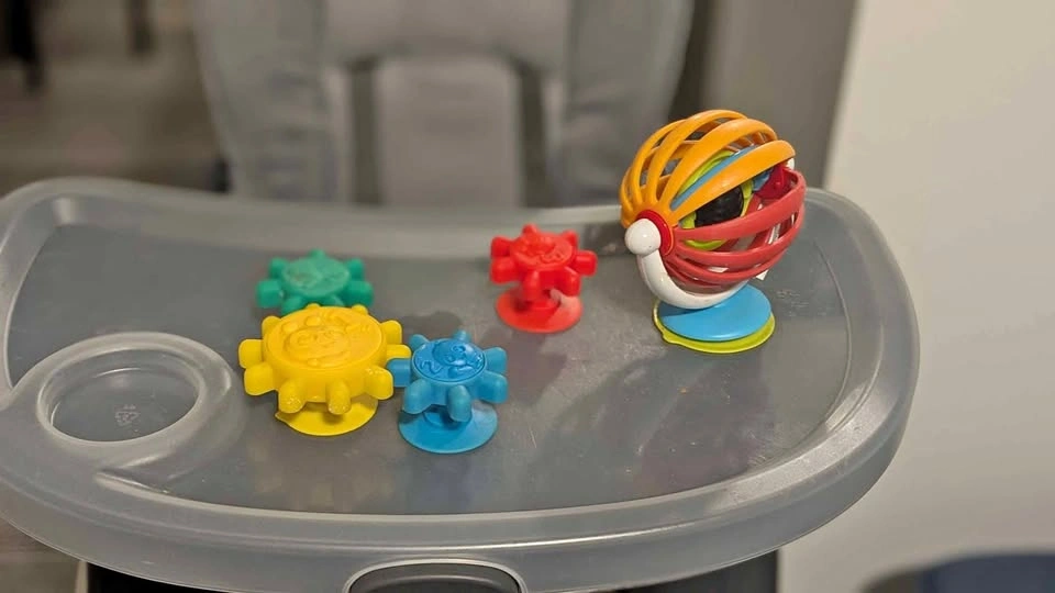 High chair toys - spinning toys