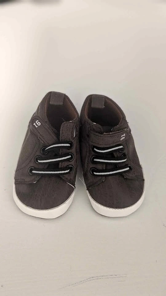 Baby shoes