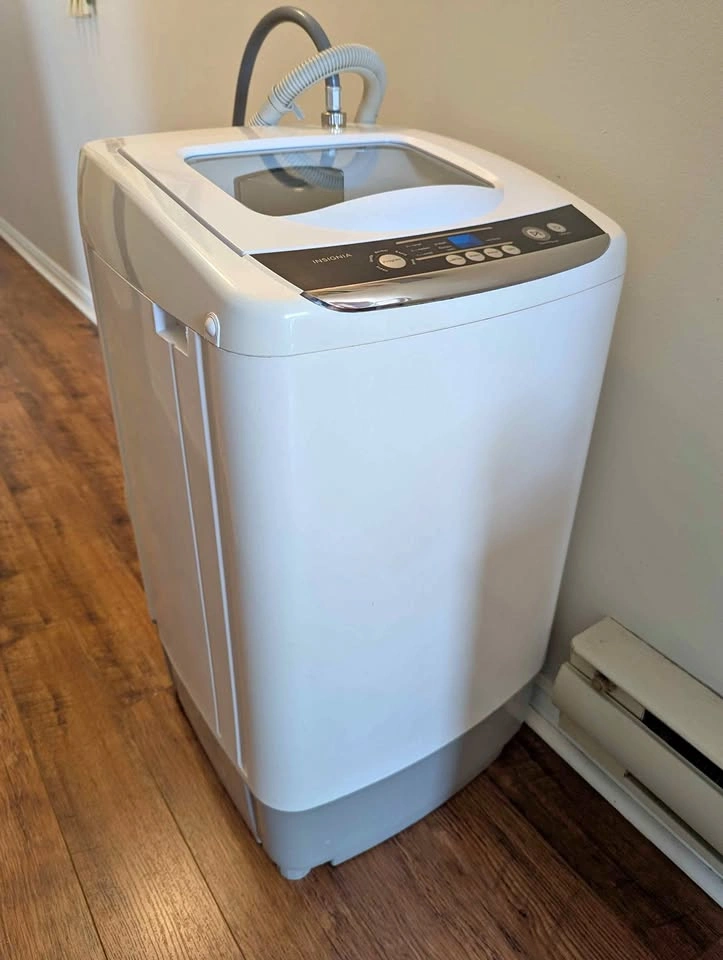 Insignia portable washing machine