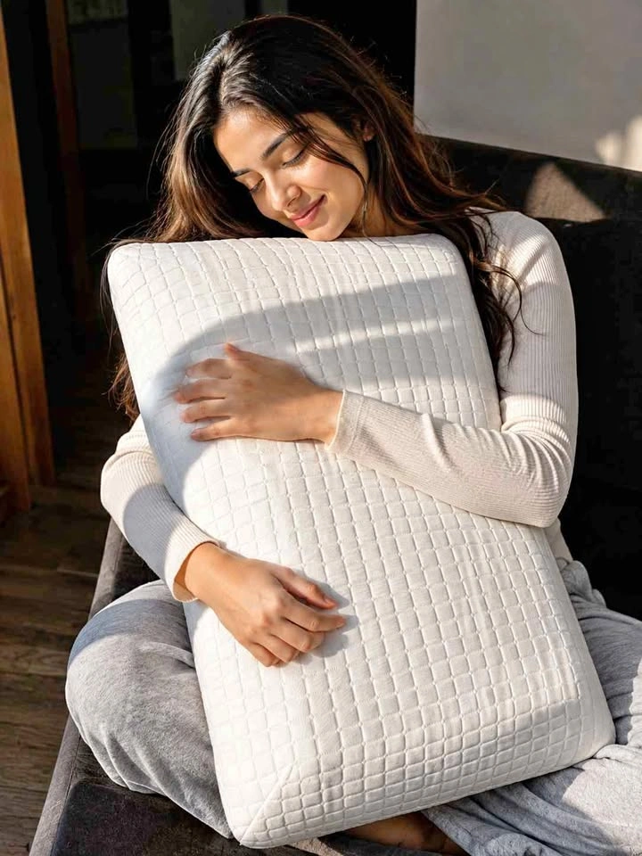 IKEA MJÖLKKLOCKA Ergonomic Pillow