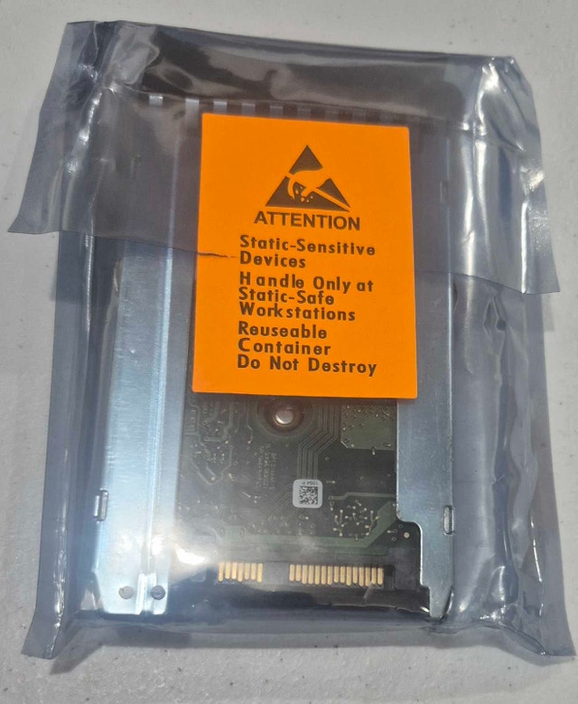 IBM 600GB 10K RPM SAS Hard Drive - photo 3