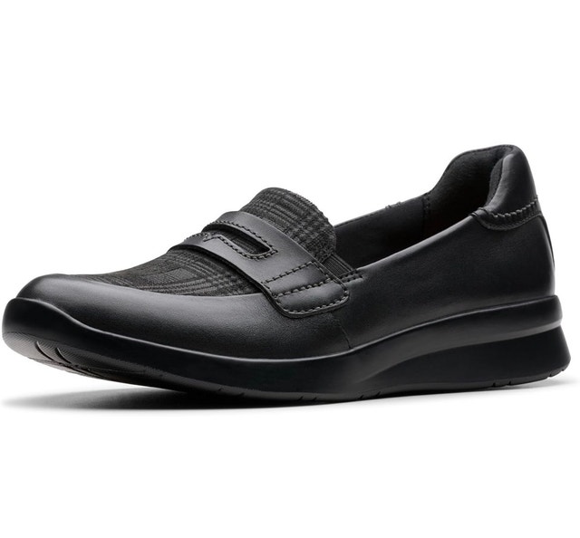 Clarks Elowyn Penny Loafers Size 8.5 W