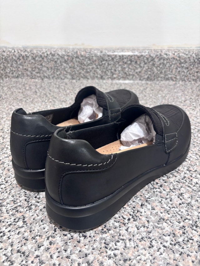Clarks Elowyn Penny Loafers Size 8.5 W - photo 4