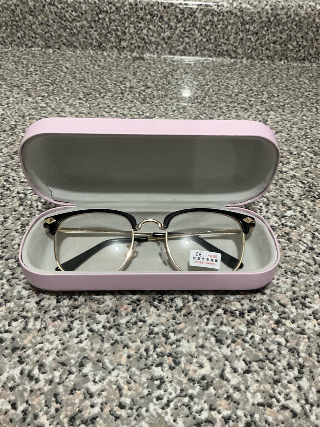 Reading Glasses +4.00 - photo 3