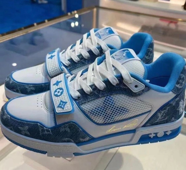 Trainer Sneaker Sky Blue Size 10