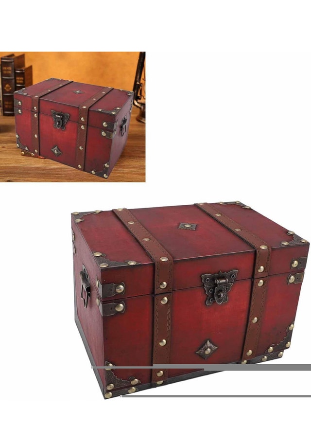Vintage Wooden Storage Box! - photo 4