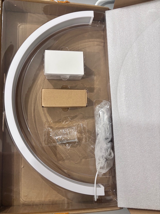 Half Moon LED Beauty Lamp - photo 4