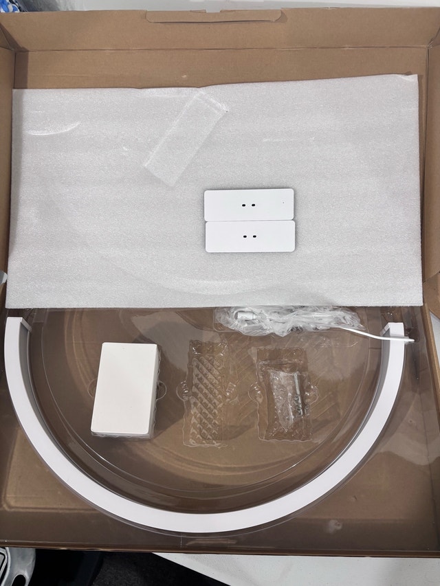 Half Moon LED Beauty Lamp - photo 5