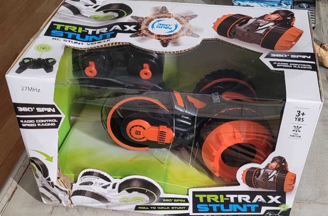 Tri-Trax Stunt RC