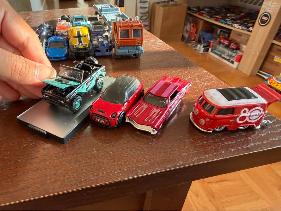 Hot Wheels Die-Cast Car and Truck Collection - photo 2