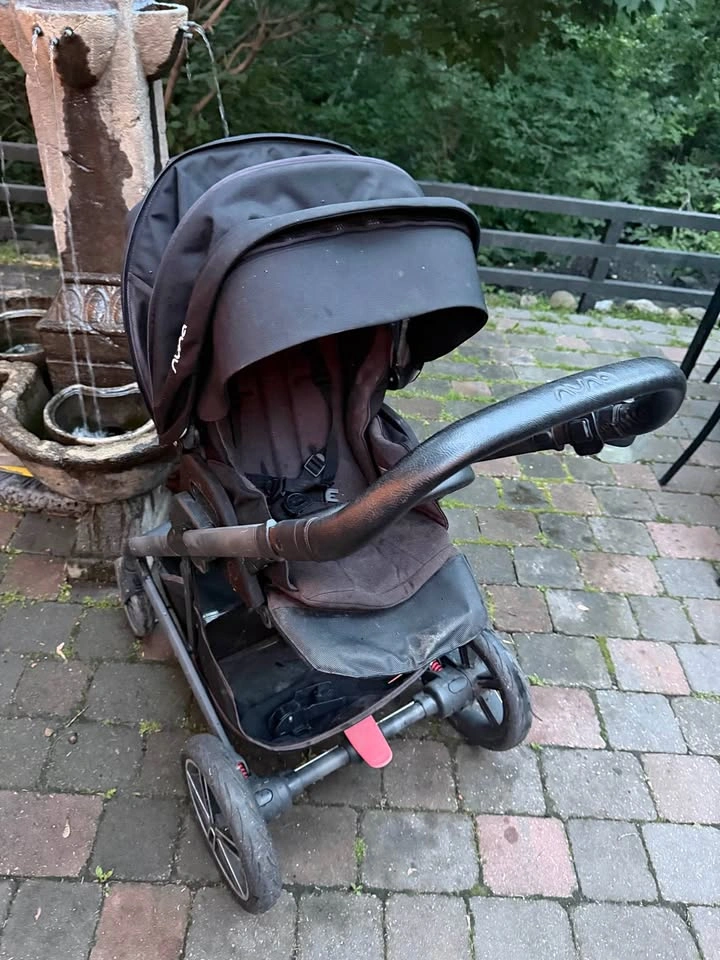 Nuna MIXX² Stroller + Rain Cover & Accessories