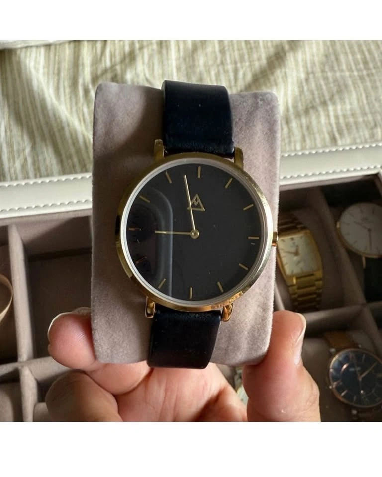 Women’s Watch - photo 3
