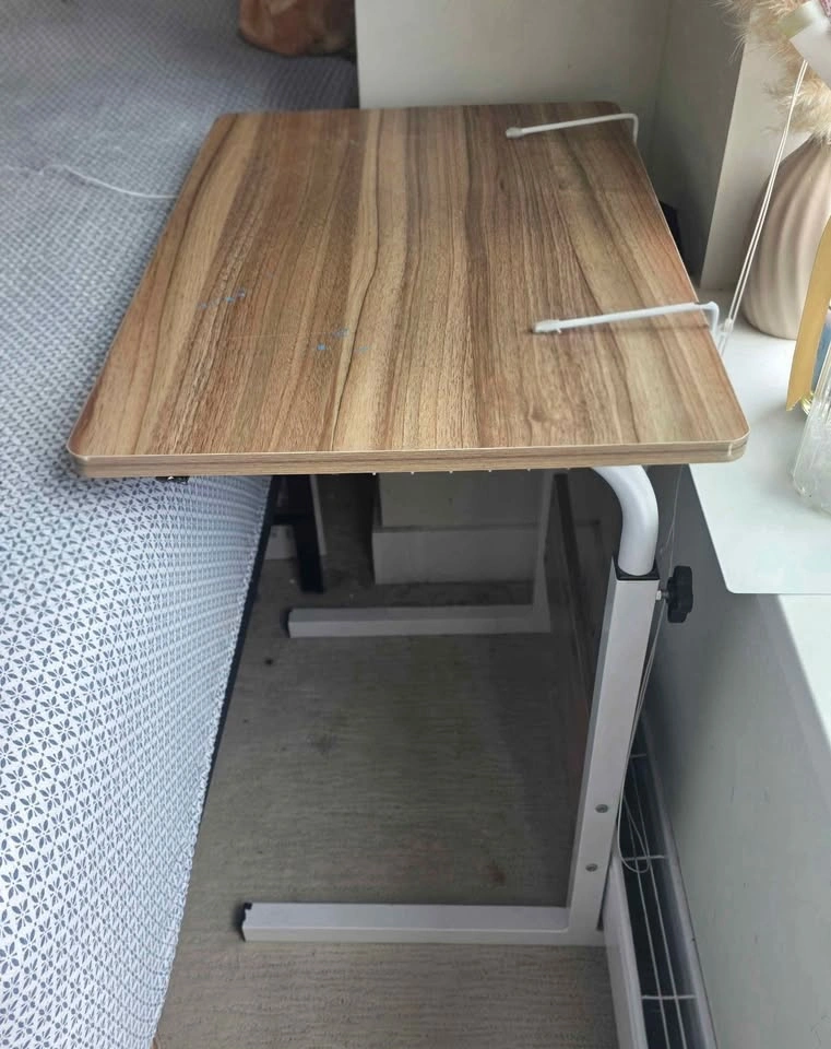 Adjustable rolling desk - photo 2