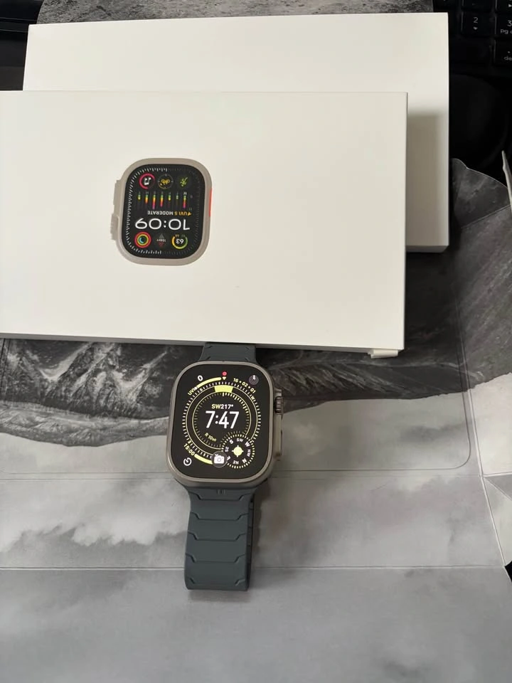 Apple Watch Ultra 2 - photo 2