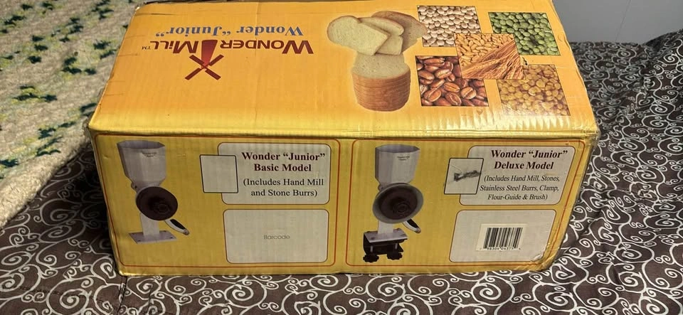 WonderMill Wonder Junior Deluxe Manual Grain Mill - NEW - photo 3