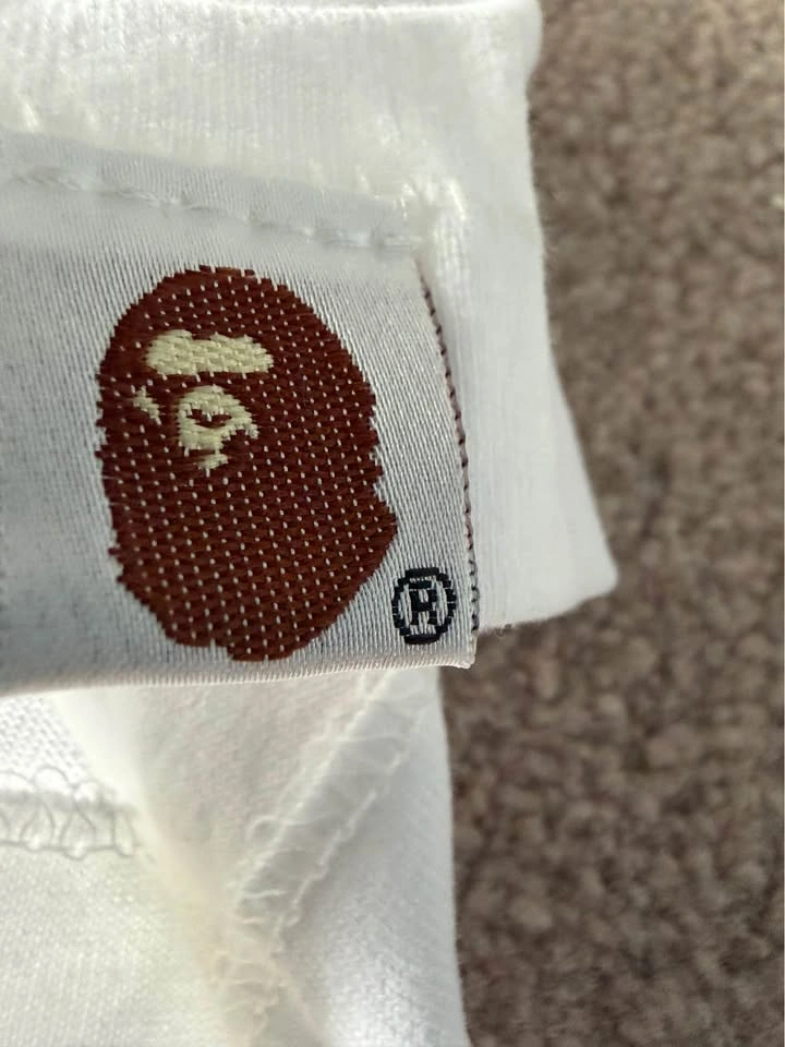 Red bape t shirt - photo 3