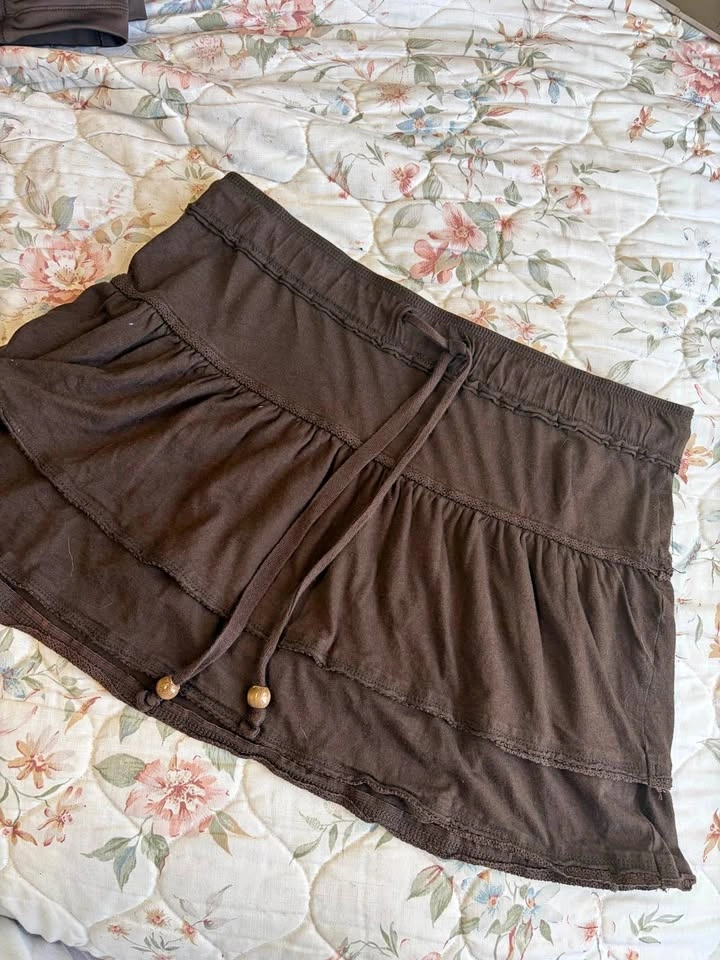 vintage brown skirt grunge