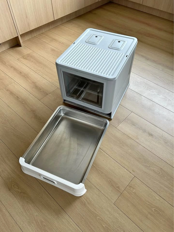 Stainless Steel Enclosed Cat Litter Box