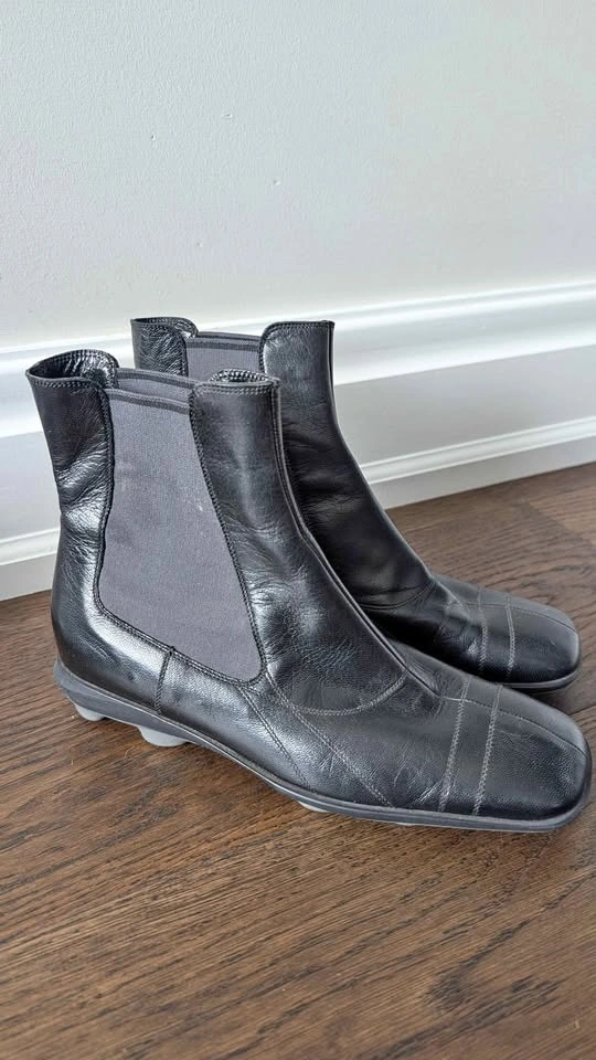Vintage MiuMiu Leather Booties - Sz 5.5