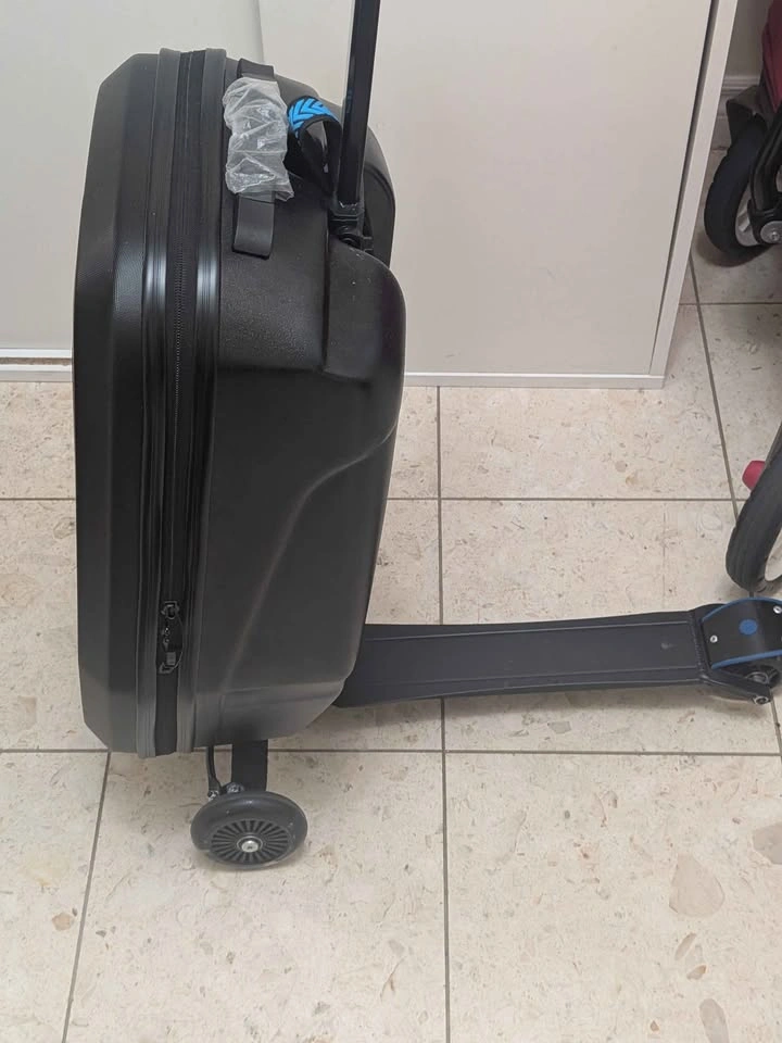Black Hardshell Scooter Suitcase - photo 2