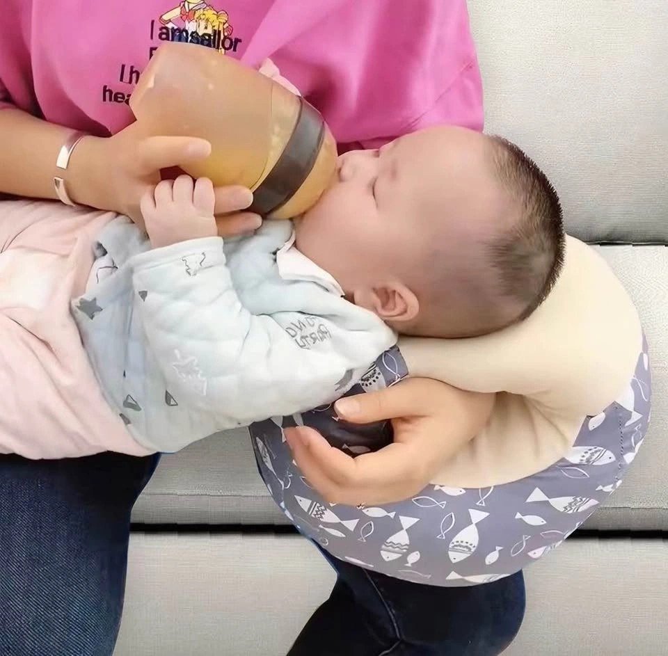 Arm Nursing Pillow - photo 5