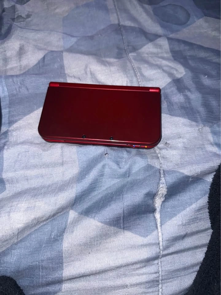 Trade modded New Nintendo 3DS XL for smaller New 3DS - photo 2