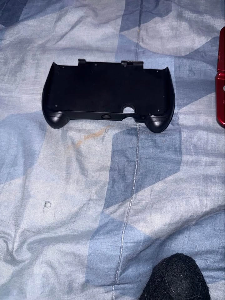Trade modded New Nintendo 3DS XL for smaller New 3DS - photo 3
