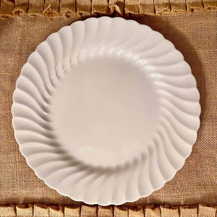 Johnson Brothers Regency White dinner plates - Set of 5