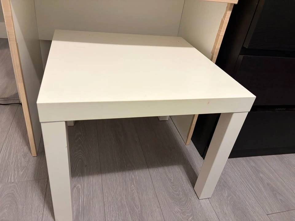 Ikea Vanity Dressing Table and one table on side - photo 5