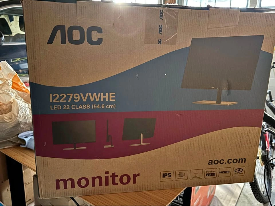 AOC I2279VWHE 22" LED Monitor (2 identical monitors available)