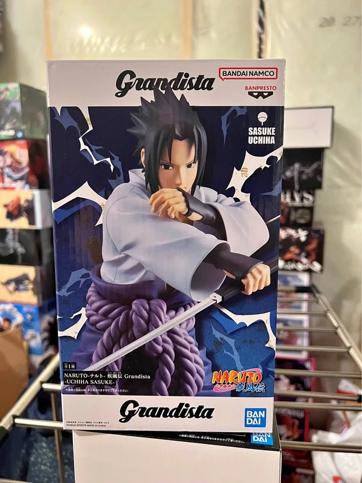 Naruto Shippuden Sasuke Uchiha Figure