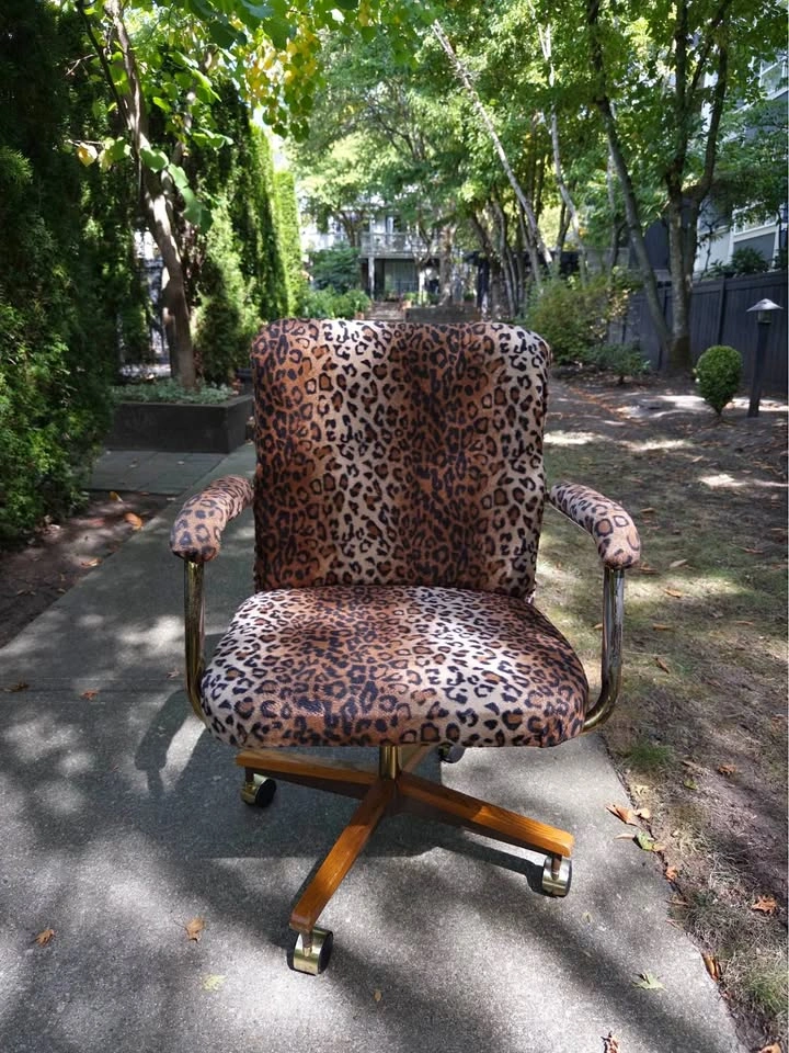 Vintage Leopard Print Office Chair