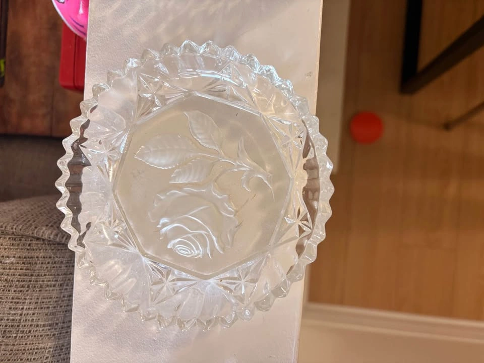 Bundle 15$ Vintage Glassware Set: Lidded Candy Dish, Rose Trinke - photo 4