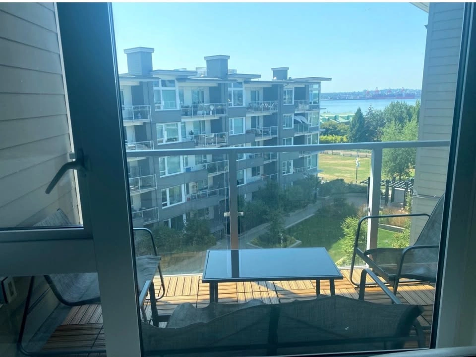 2 Beds 2 Baths Apartment - photo 2