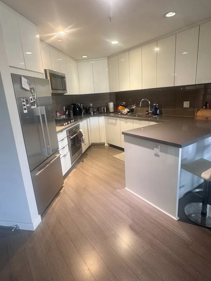 2 Beds 2 Baths Apartment - photo 3