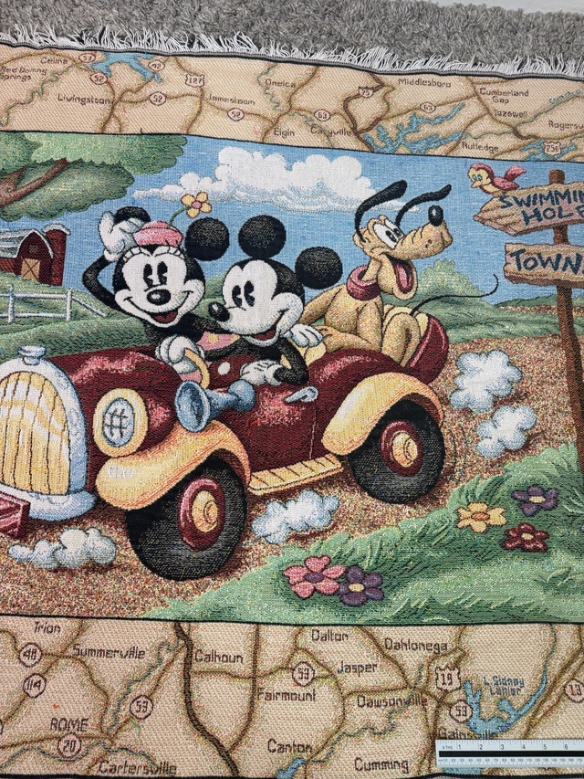 Vintage Mickey & Friends Cartoon Tapestry - photo 3