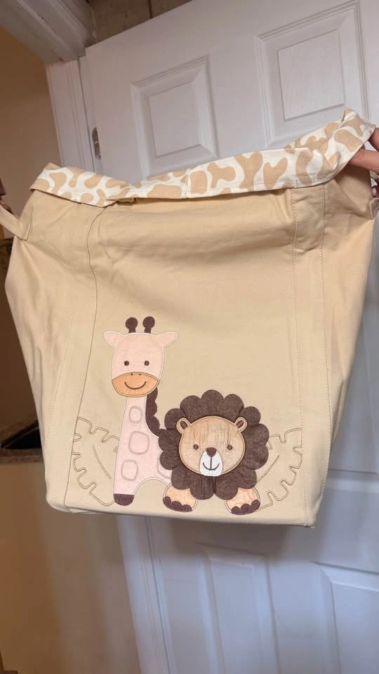Kids storage bin/hamper - photo 2