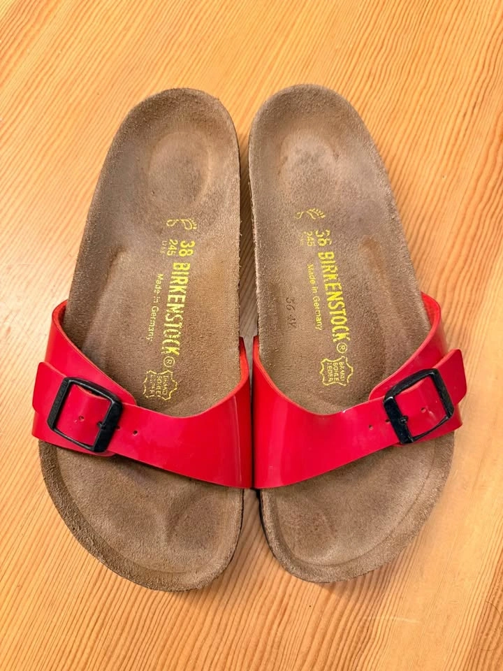 Birkenstock red
