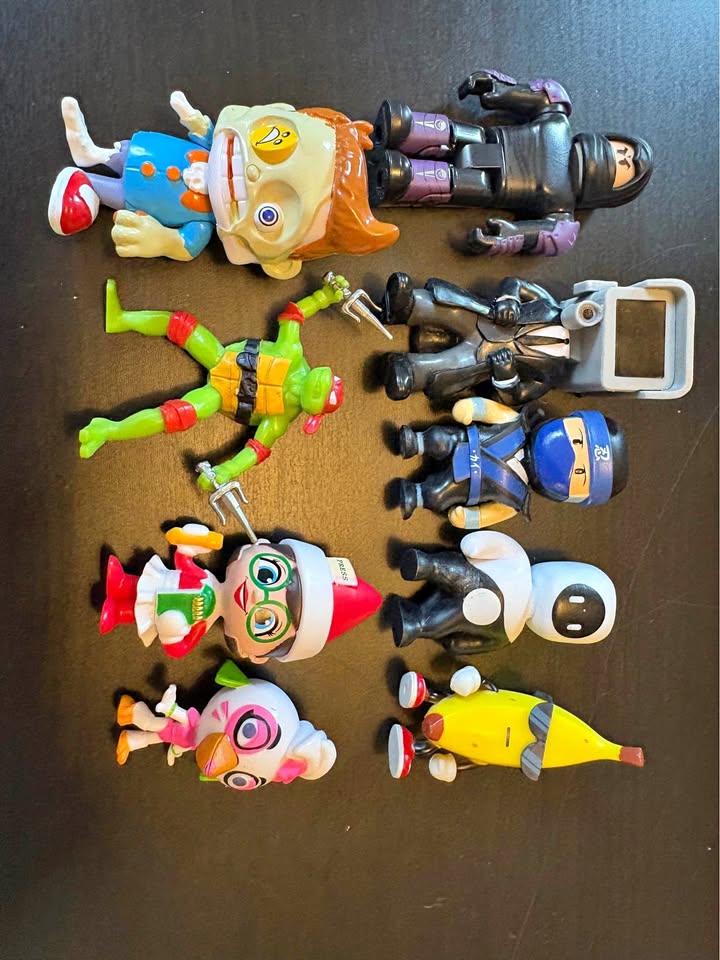 Assorted small toys