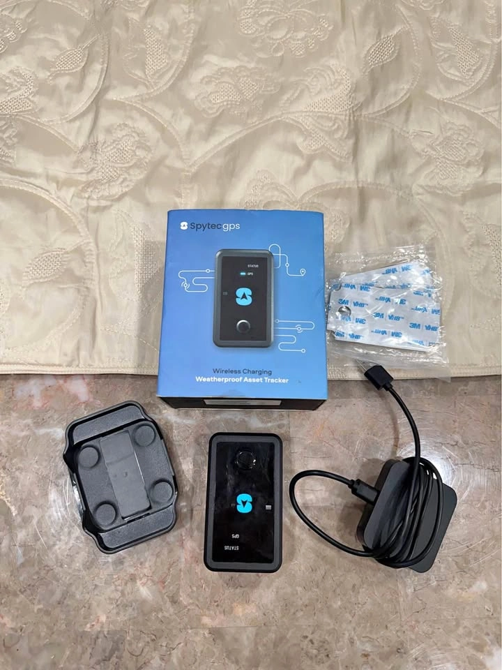 GPS Tracker (Car Tracker)