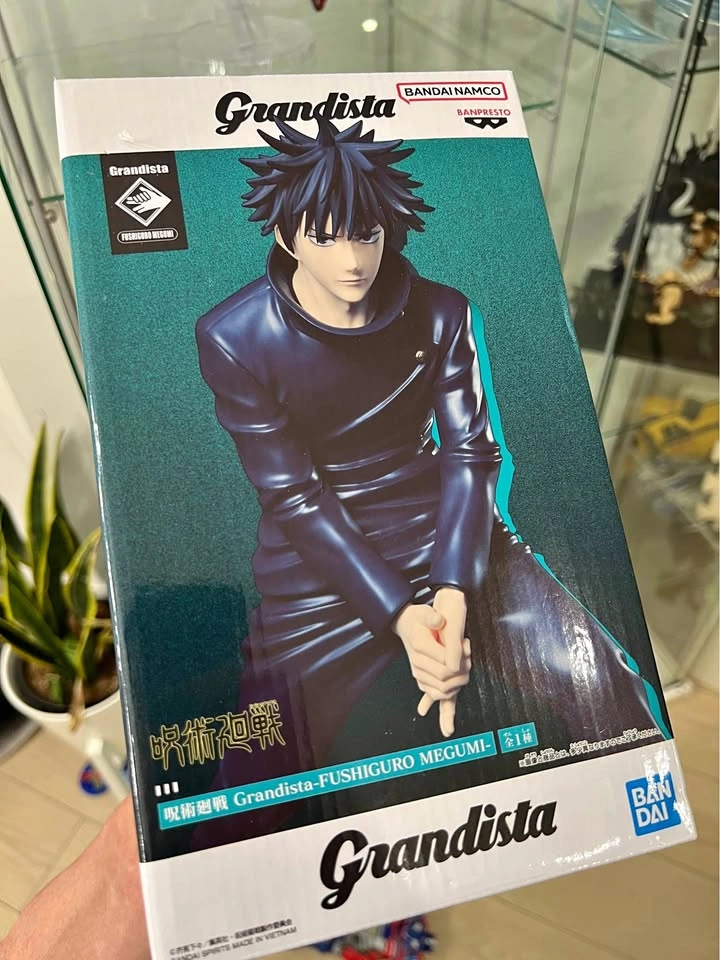 Megumi Fushiguro Jujutsu Kaisen